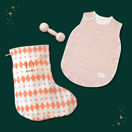 サンタのくつ下ギフトセット スリーパー・ダンベルベル シェルピンク / 名入れ刺繍可