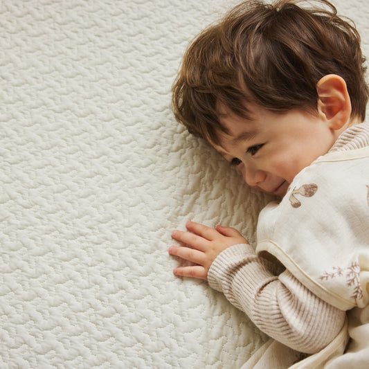 イブル キルティングマット エクリュ×モカ