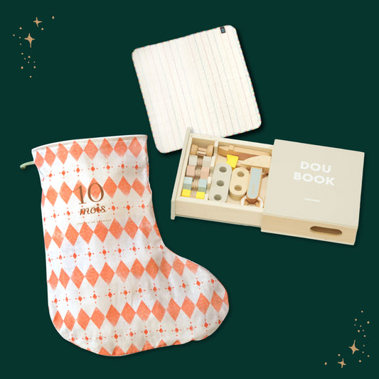 サンタのくつ下ギフトセット dou? TOOL BOX
