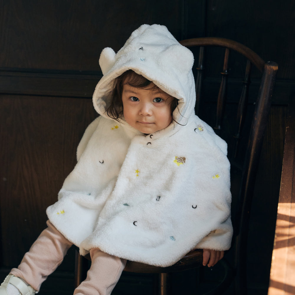 刺繍リバーシブルマント ミルク(新生児-100cm) – 10mois 公式