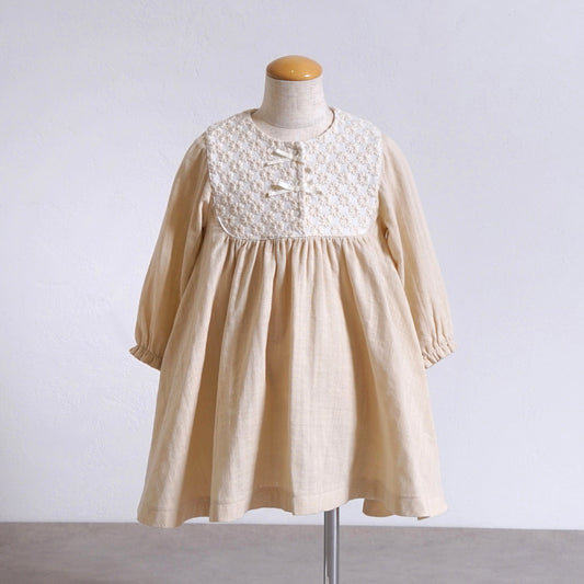 flower刺繍ヨークワンピース クリーム 80cm・90cm・100cm・110cm