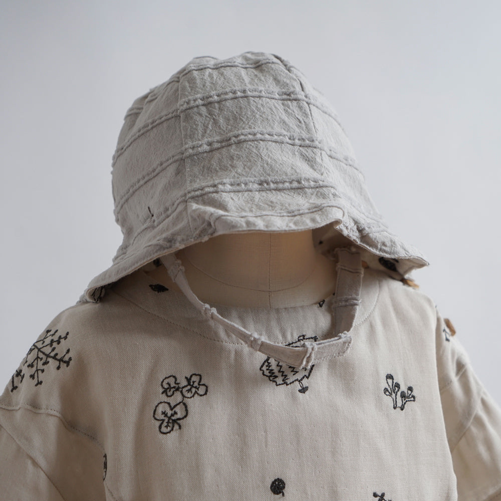 ハンドメイドhandmade刺繍巾着⚘デージー デイジー ひな菊 ヒナギク 