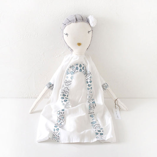 jess brown × SOULEIADO doll3 セレモニードレス