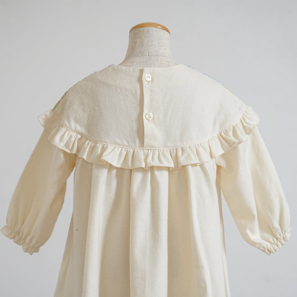 木の実刺繍ワンピース アイボリー 80・90・100・110cm