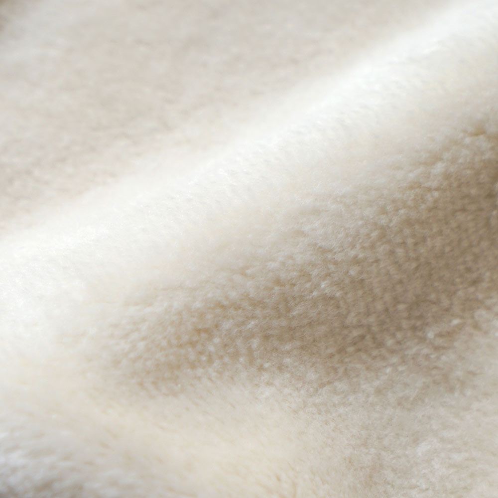 オーガニックコットンリバーシブルファーベスト キナリ 新生児-90cm頃まで