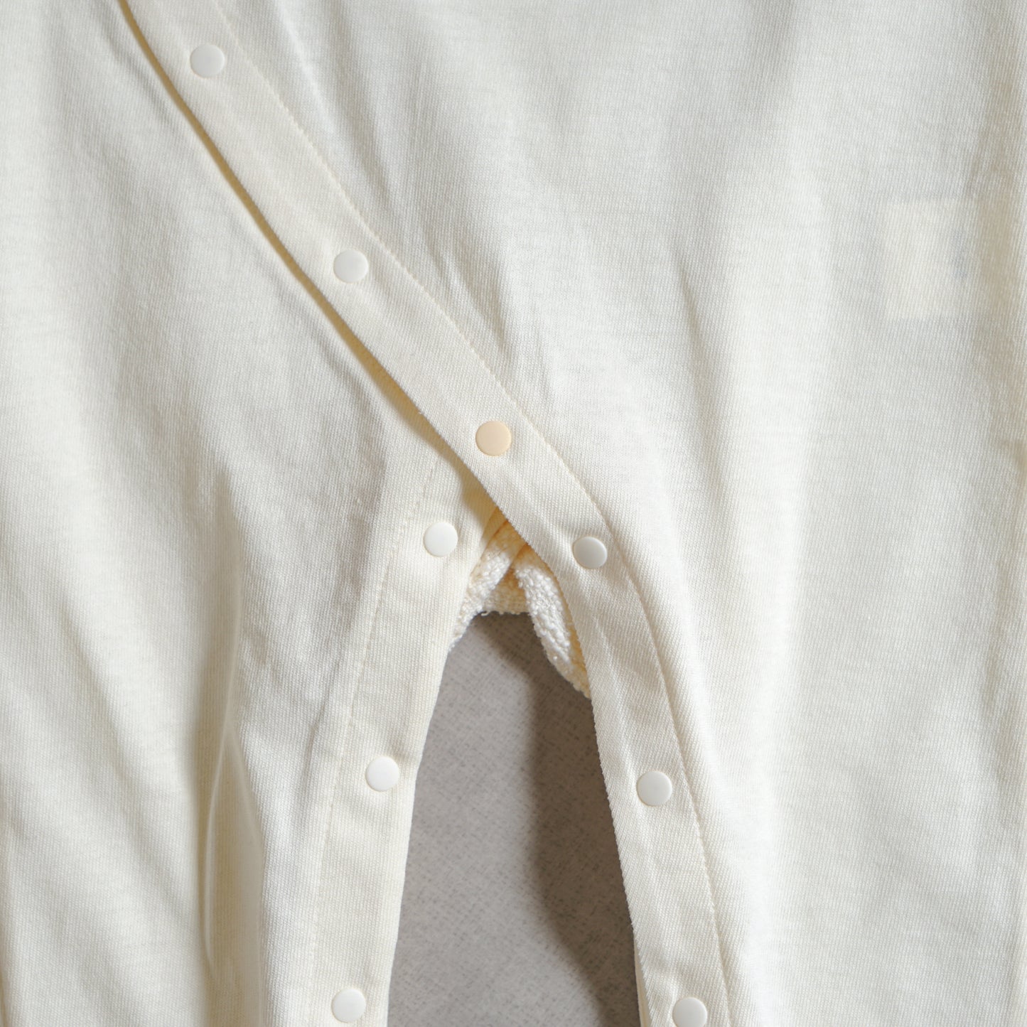 moonロンパース クリーム 70・80cm