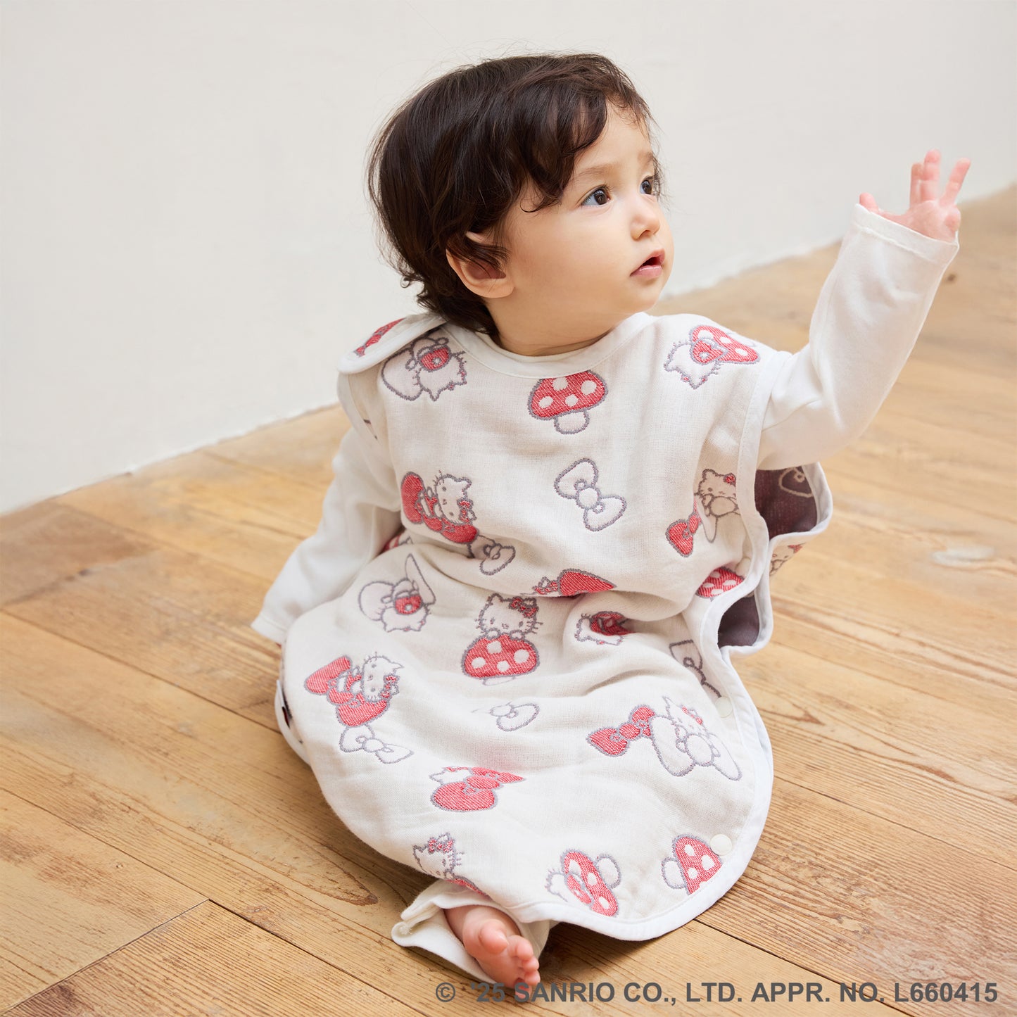 【予約】HELLO KITTY 6重ガーゼスリーパー ベビーサイズ