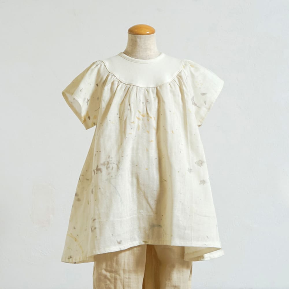 フレアスリーブワンピース ベージュ 80・90・100cm