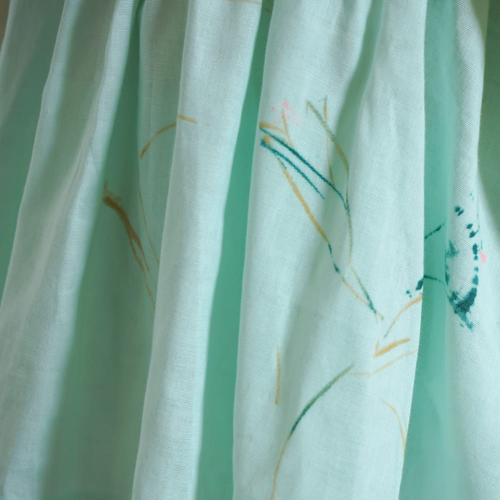 エプロンワンピース ライトグリーン 70-90・80-100cm