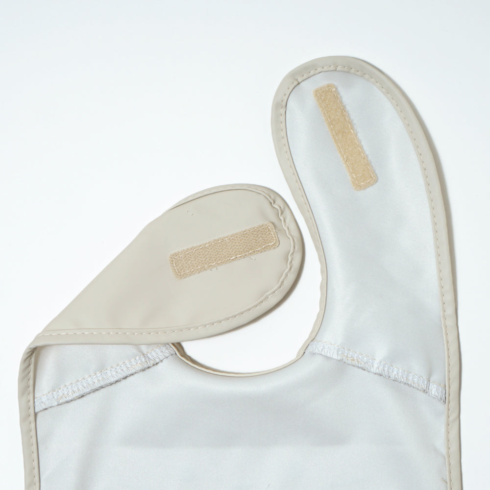 お食事ポーチロン 袖なし ねこアイボリー