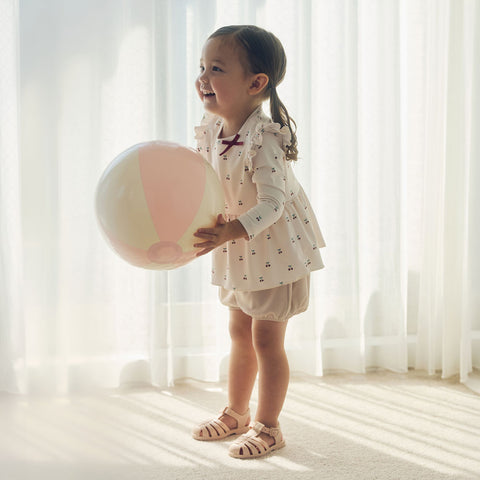ラッシュガード　水着　女の子