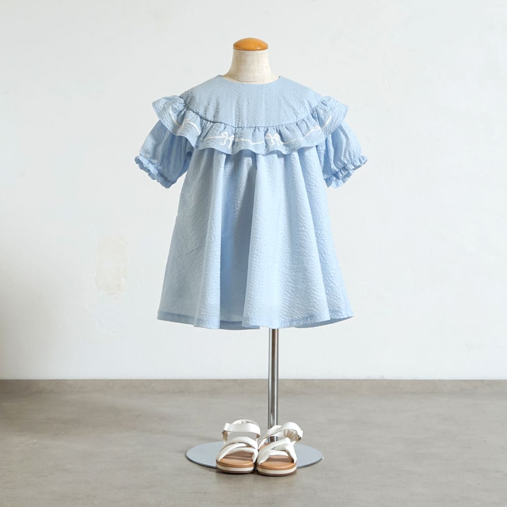 リボン刺繍フリルドレス ライトブルー 80・90・100cm