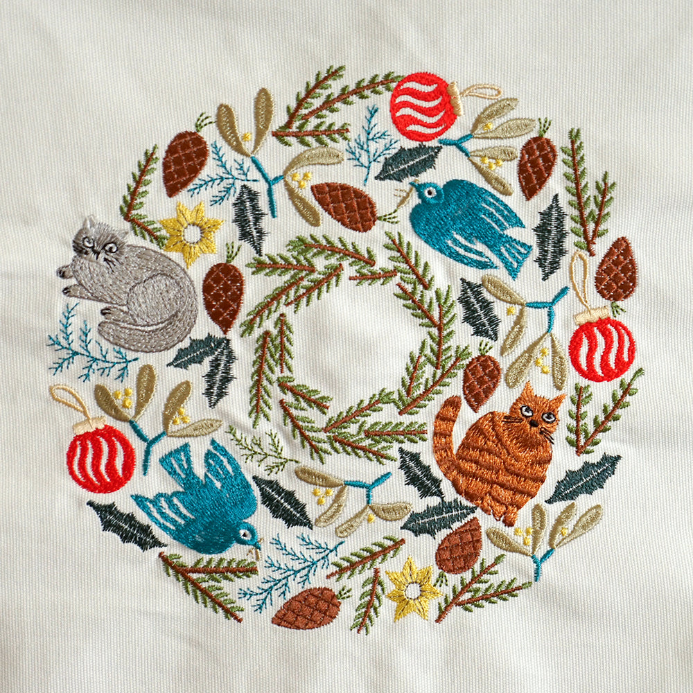 クリスマス 刺繍タペストリーS（リース） / Matsuo Miyuki クリスマスツリー