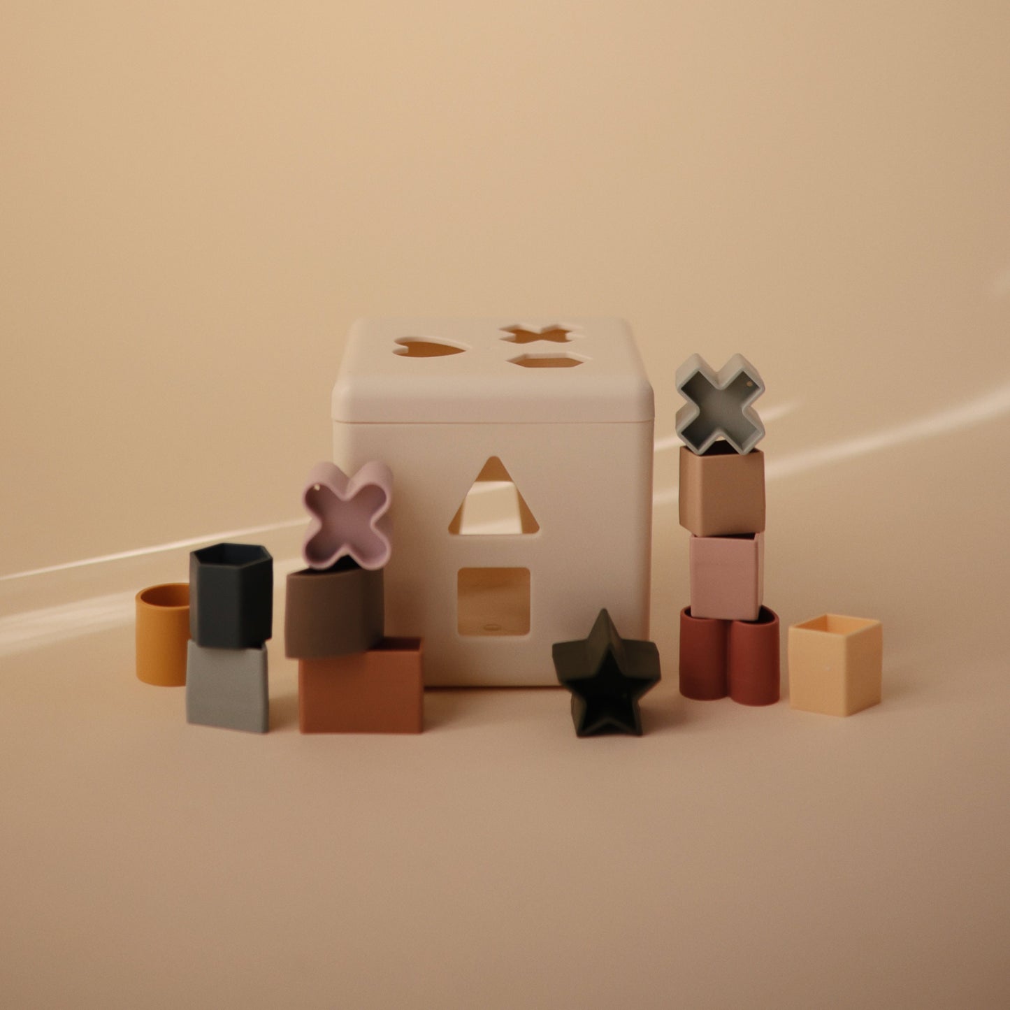 シェイプソーティングボックス 型はめパズル / mushie