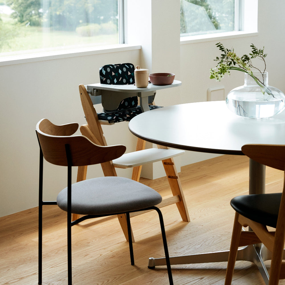 イッピー フードトレイ グレー