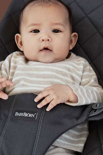 バウンサーBliss ウーブン アンスラサイト / ベビービョルン