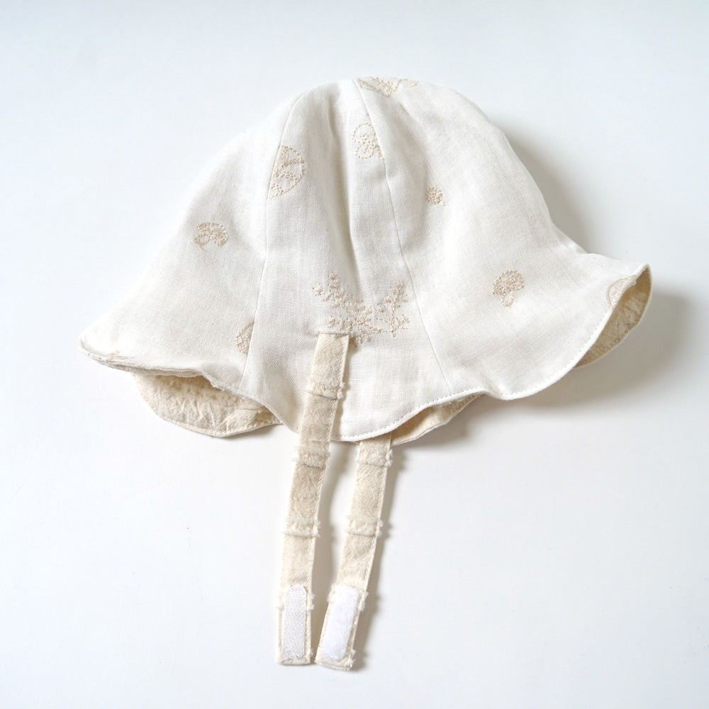 刺繍 リバーシブル チューリップハット　minori  ベビー帽子　頭囲48-50cm